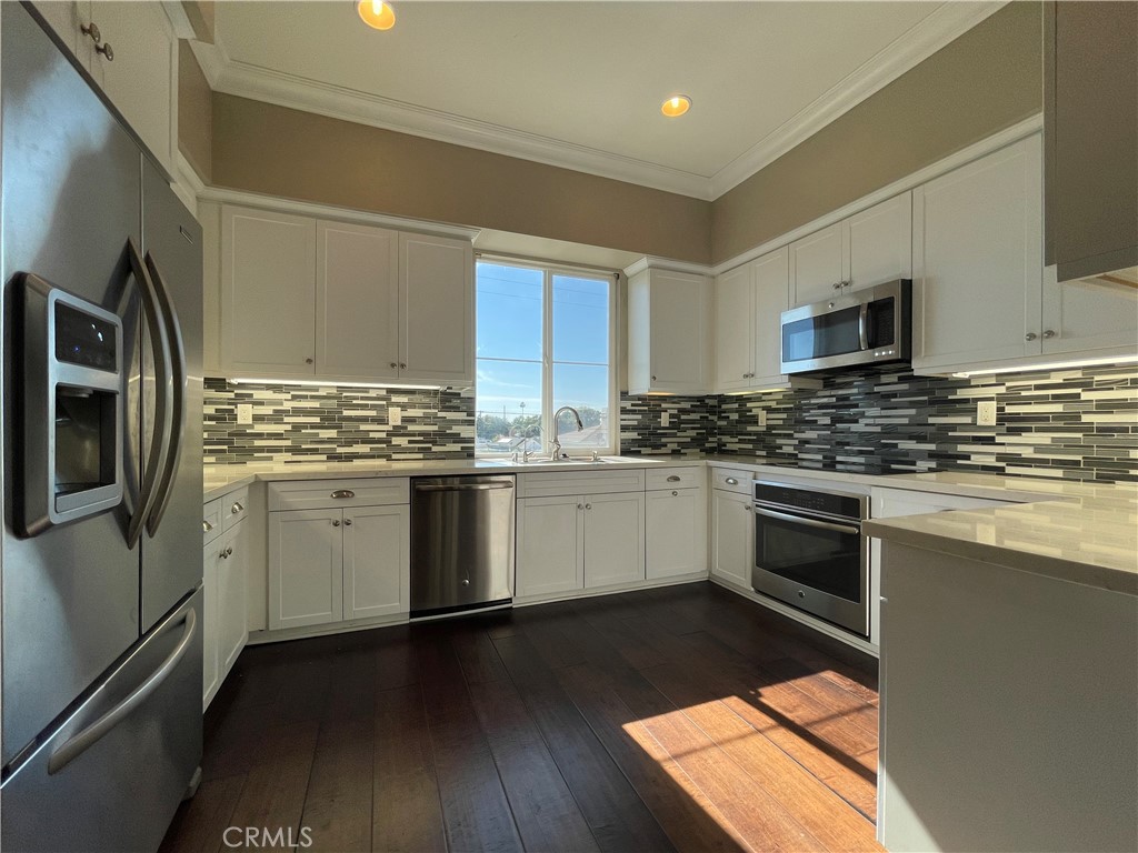 111 Tangelo Place