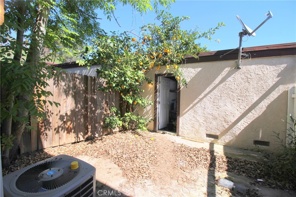 2280 Shady Hills Drive