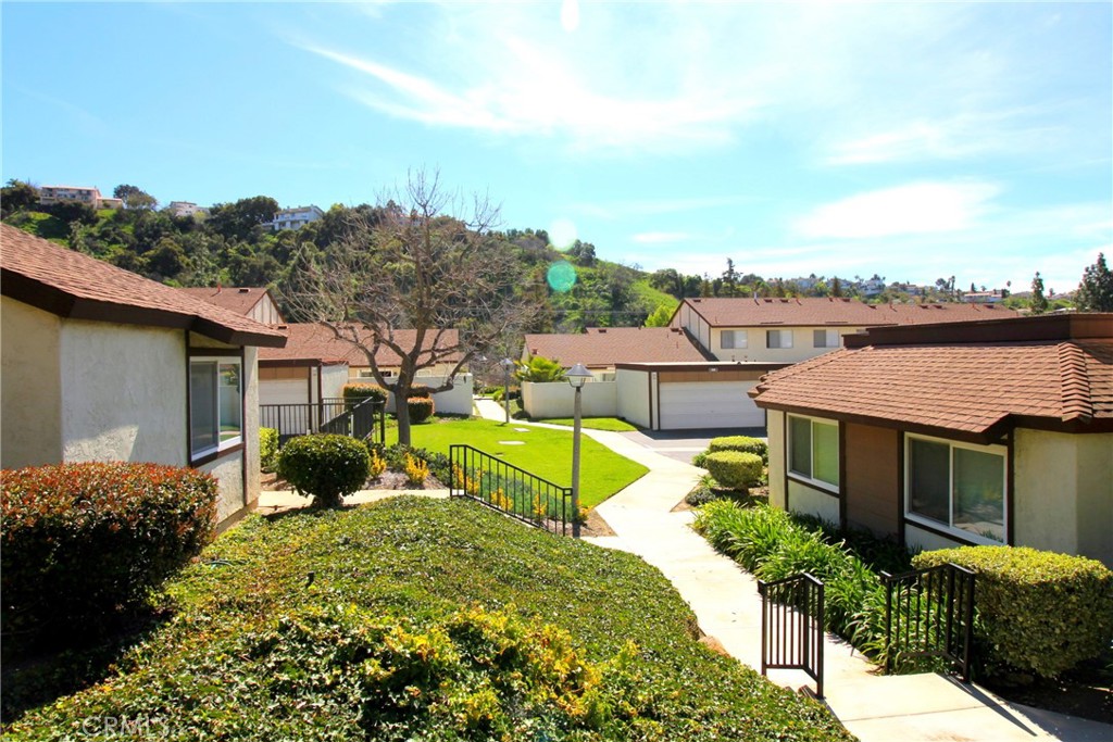 2280 Shady Hills Drive