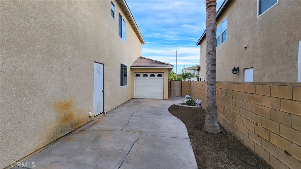 8001 Orchid Drive