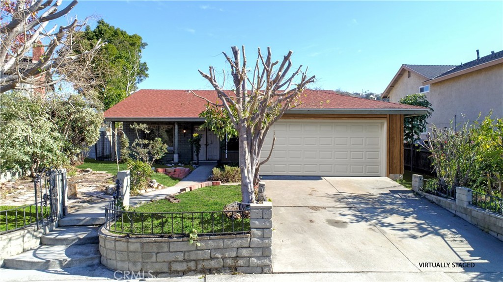 672 Farben Drive
