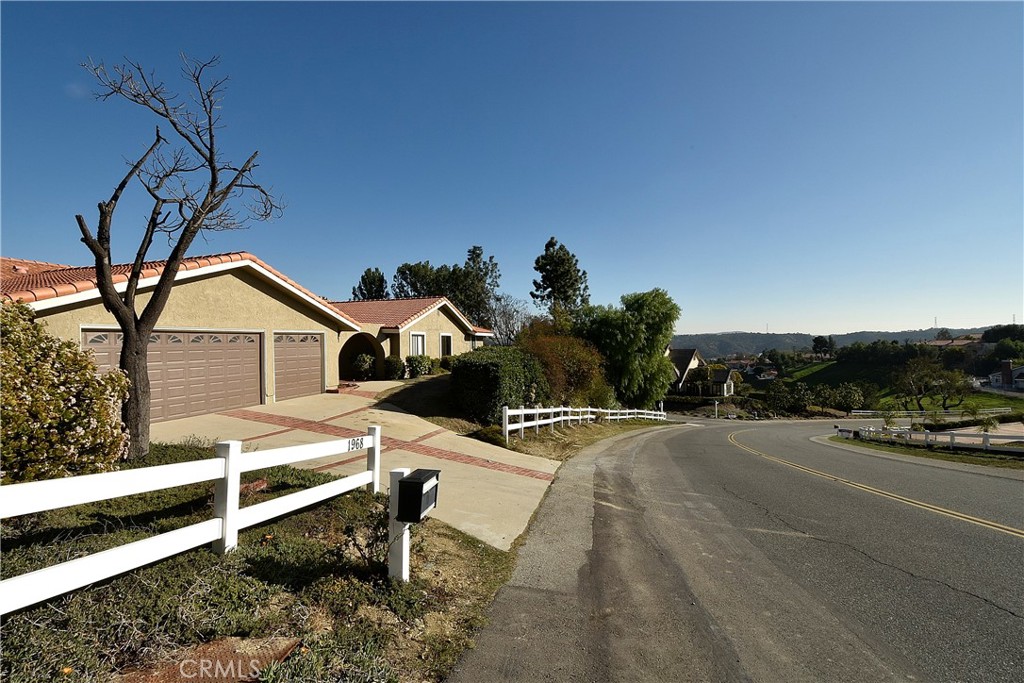 1968 Derringer Lane