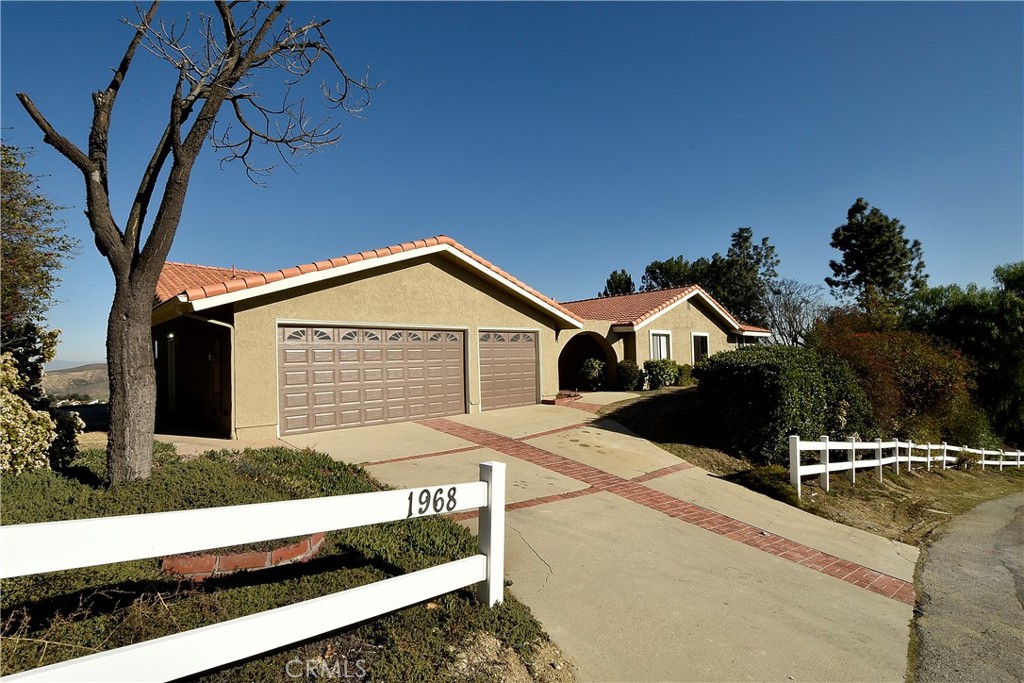 1968 Derringer Lane
