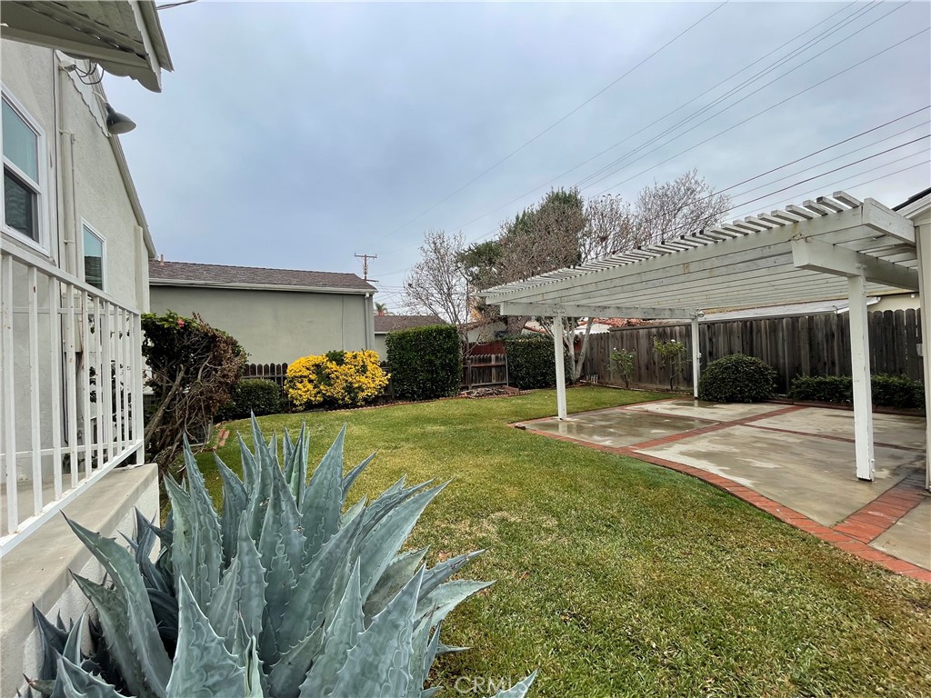 1016 Vineyard Drive