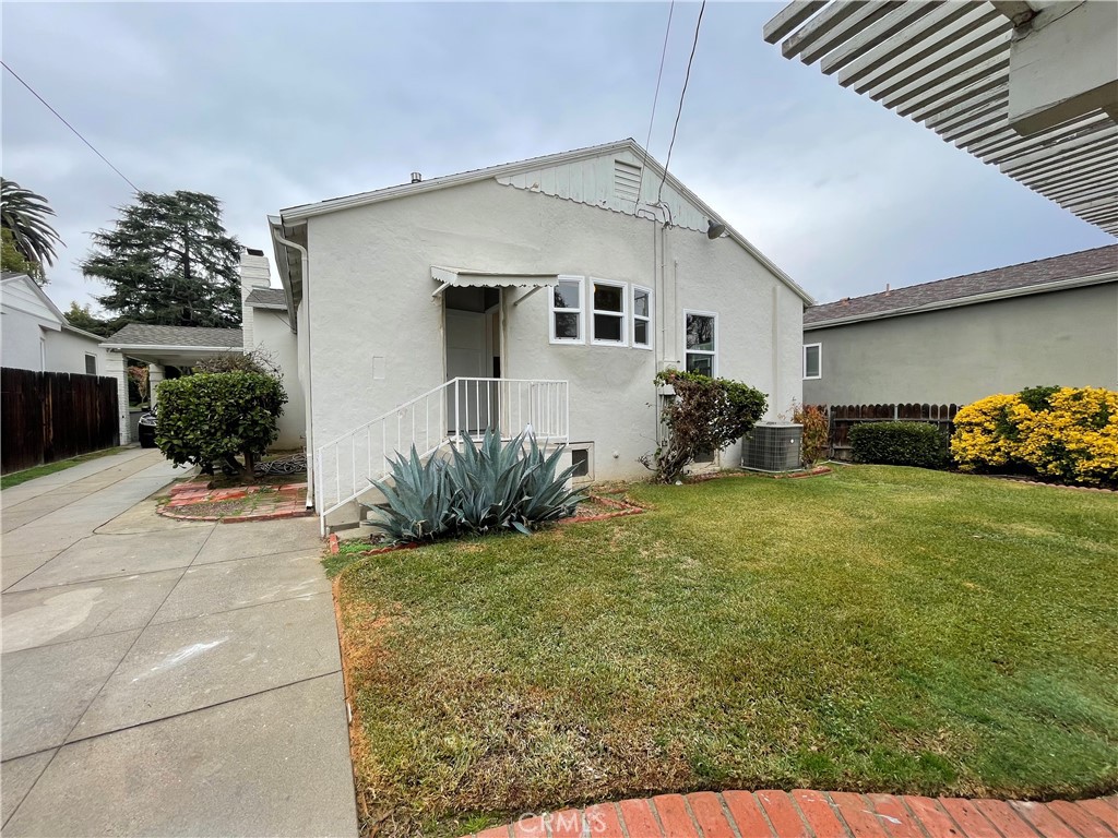 1016 Vineyard Drive