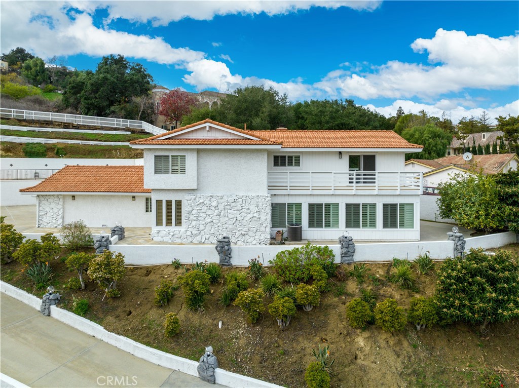 2645 Clear Creek