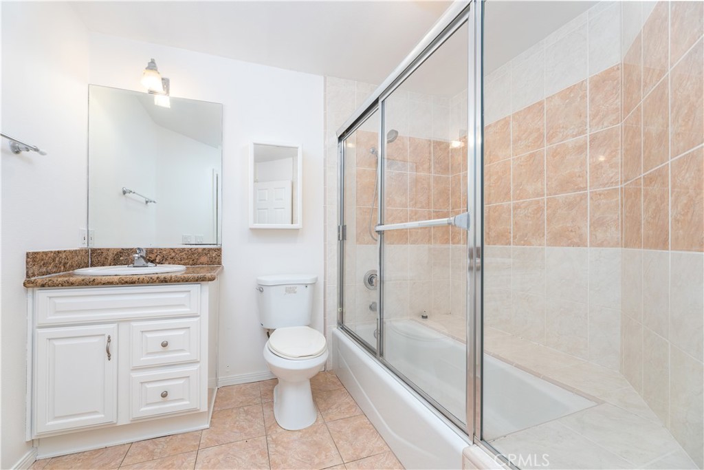 2645 Clear Creek
