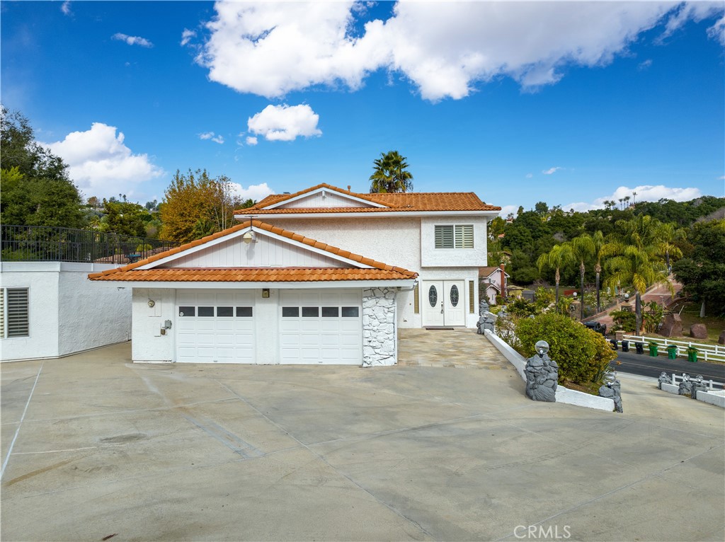 2645 Clear Creek