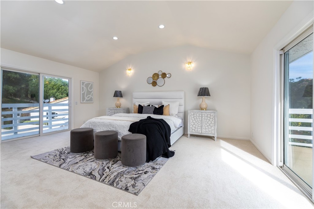 2645 Clear Creek