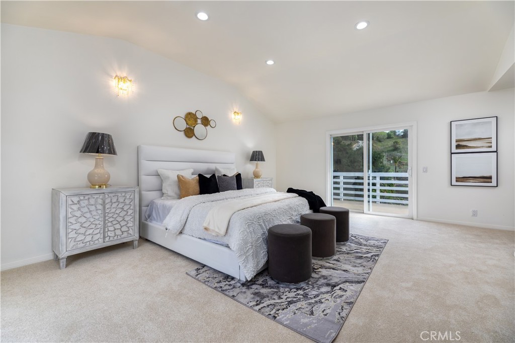 2645 Clear Creek