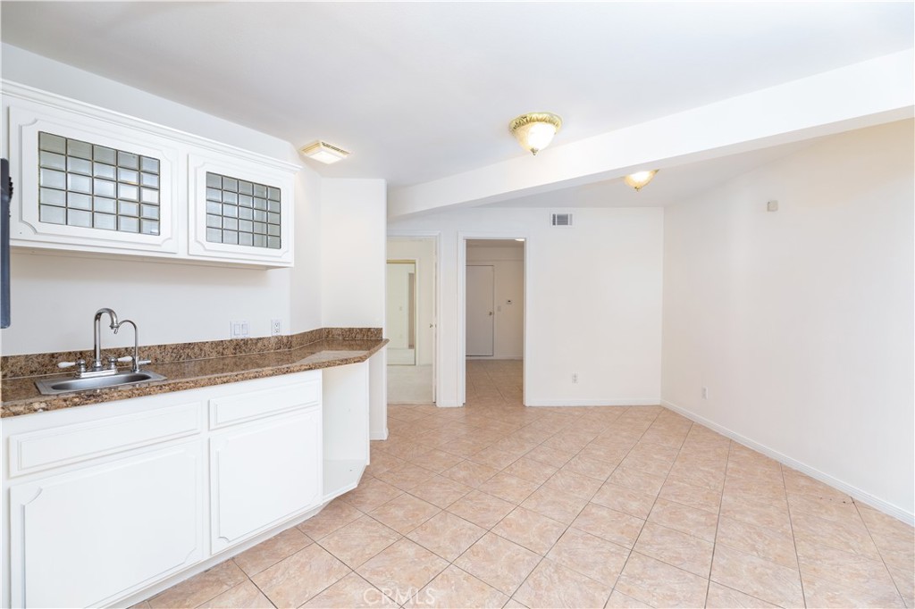 2645 Clear Creek