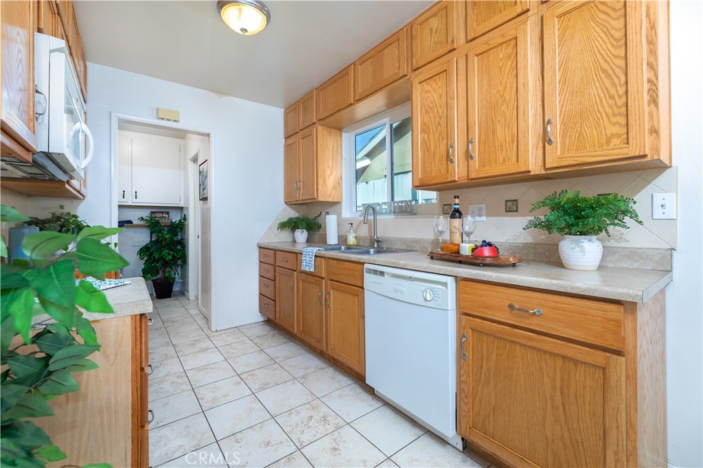 573 Pearlanna Drive