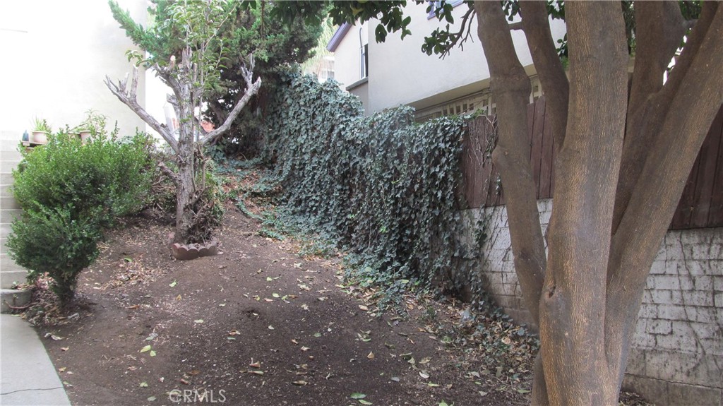 2821 Phelps Avenue