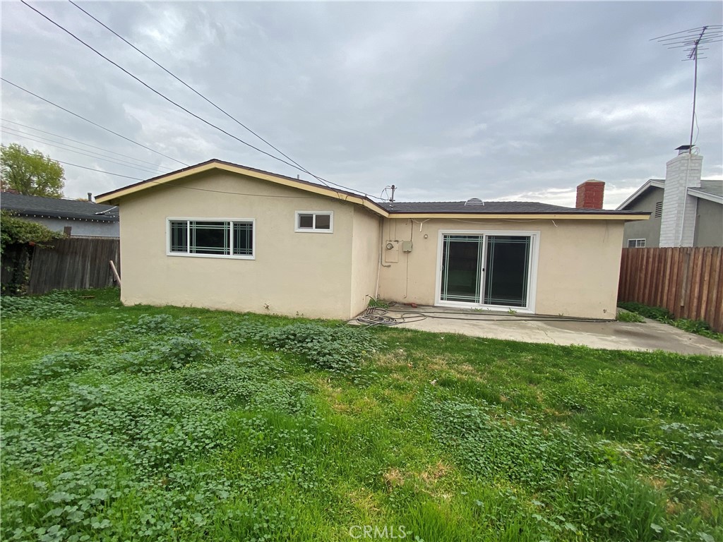 1811 E Rosewood Court