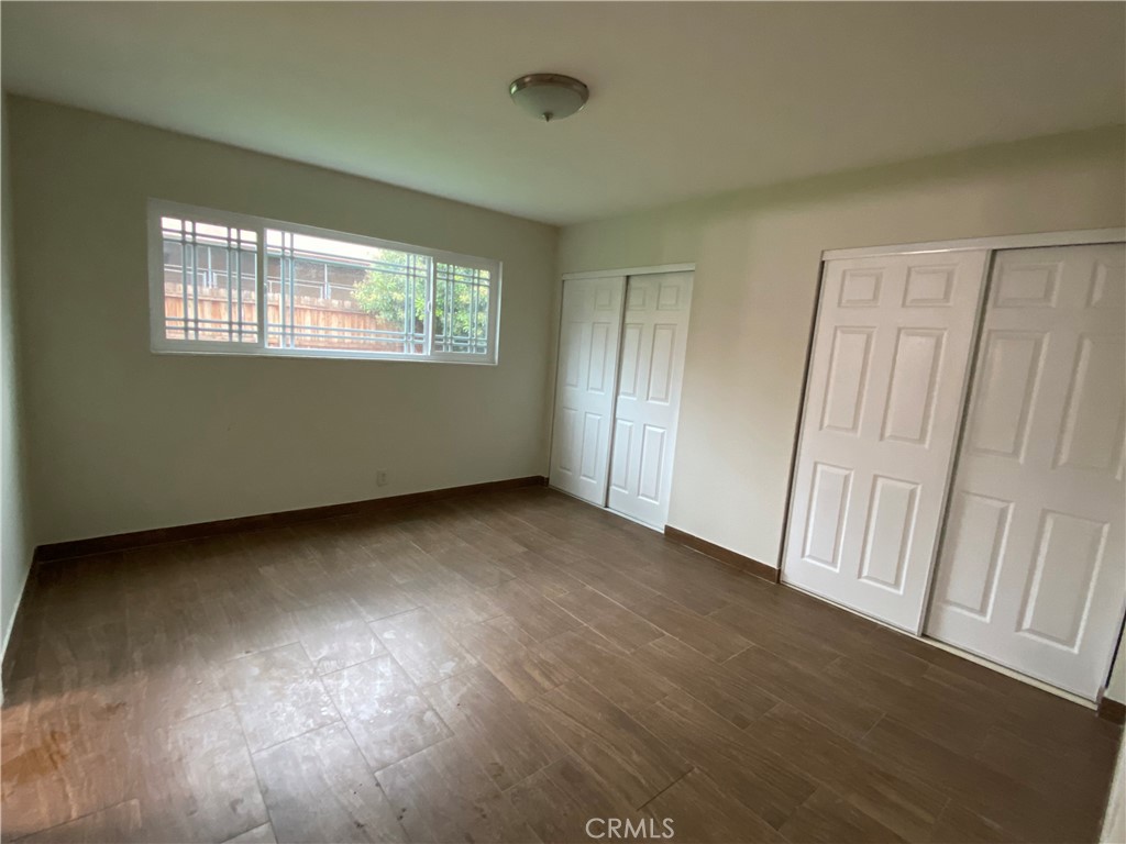 1811 E Rosewood Court