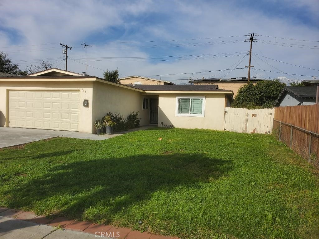 1811 E Rosewood Court