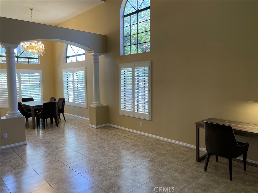 11259 Oak Brook Court