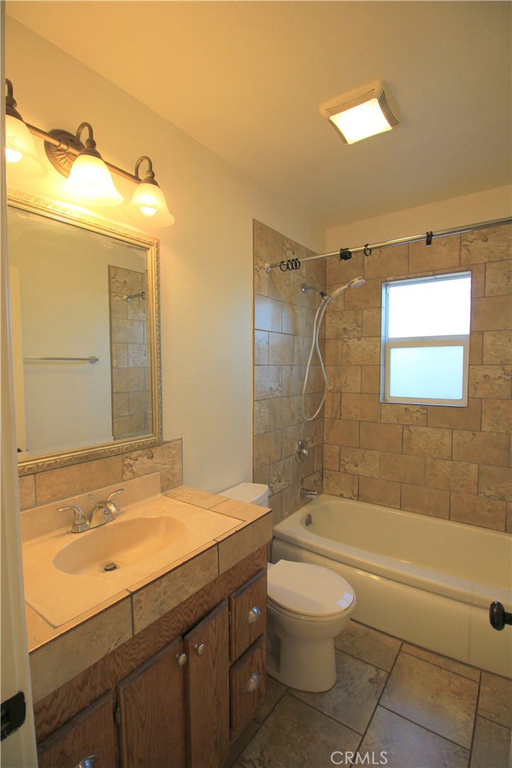 1949 S San Antonio Avenue