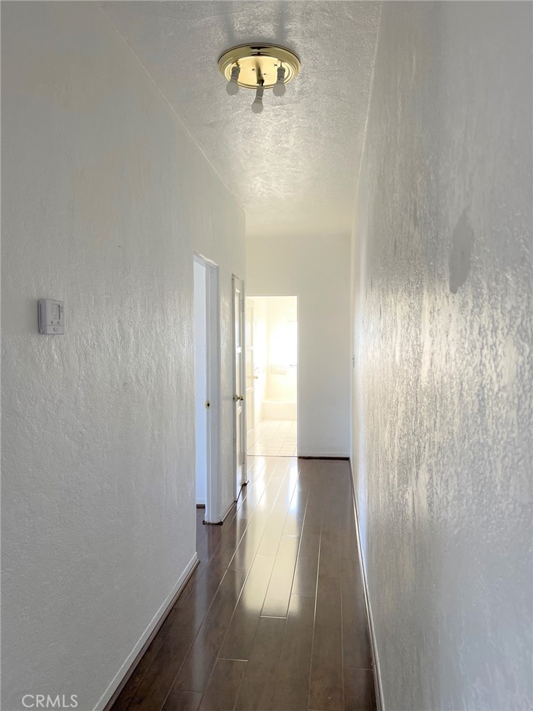 22 1/2 N Bushnell Avenue