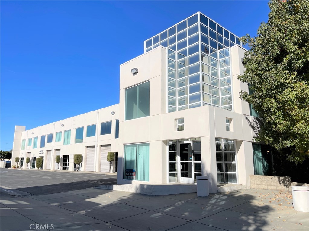 901 S Fremont Avenue 268