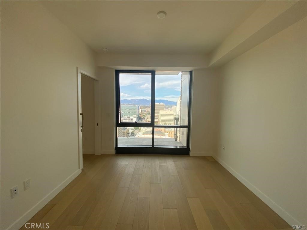 400 S Broadway 2304
