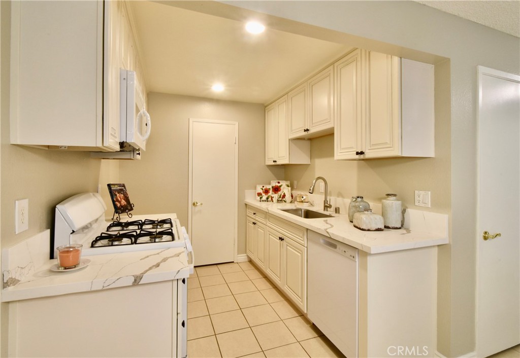 1310 Brentwood Circle D51