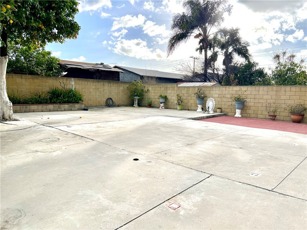 225 N 3rd Street