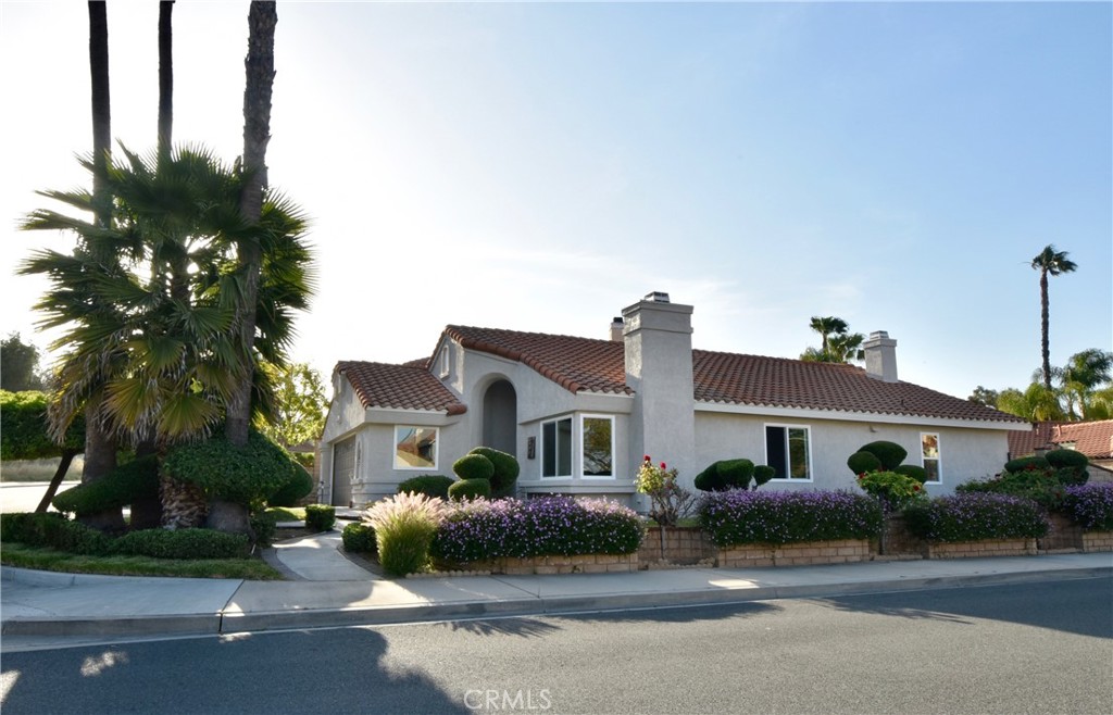 13567 Meadow Crest Drive