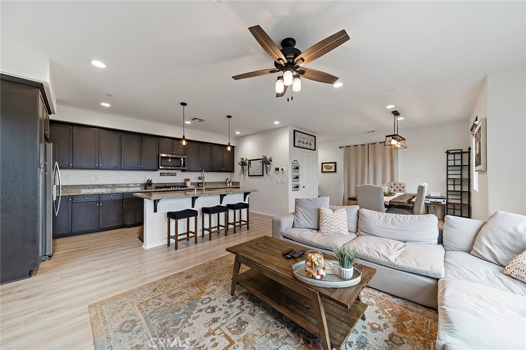 7376 Solstice Place