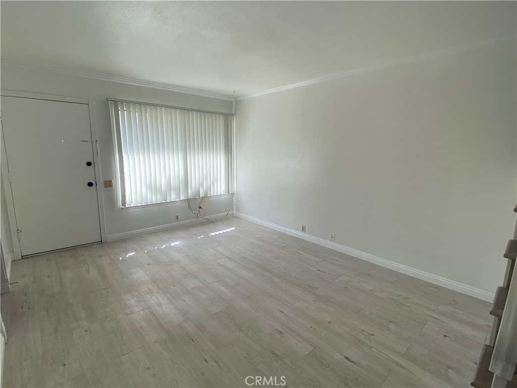 1366 Parkside Drive