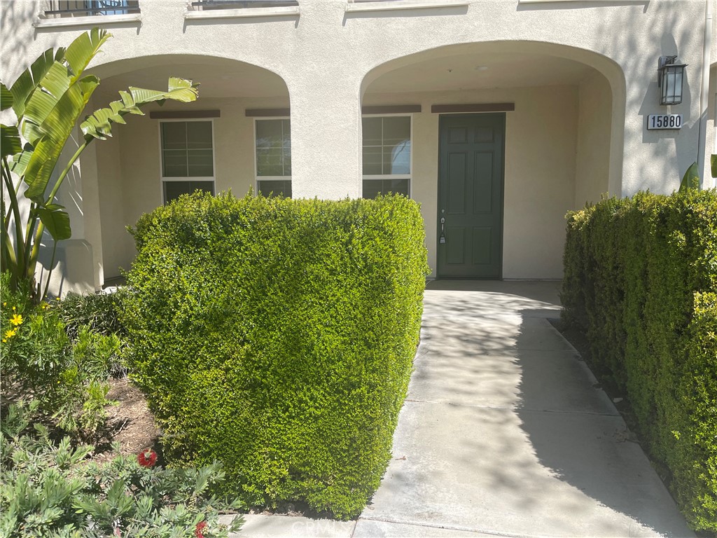15880 Main Street