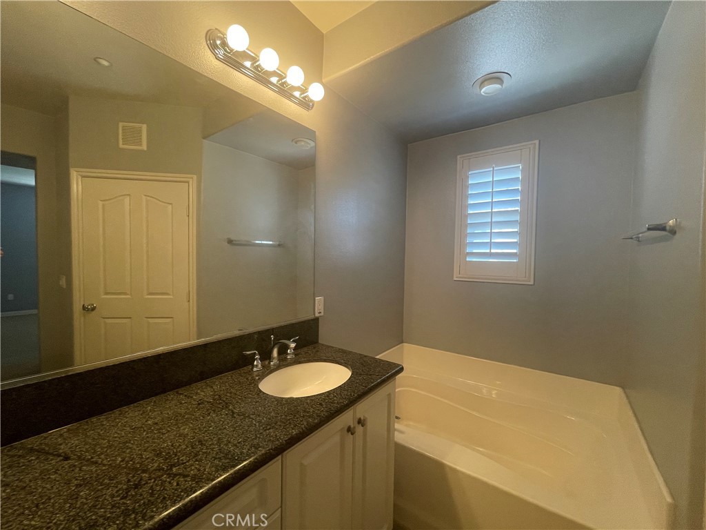 15880 Main Street