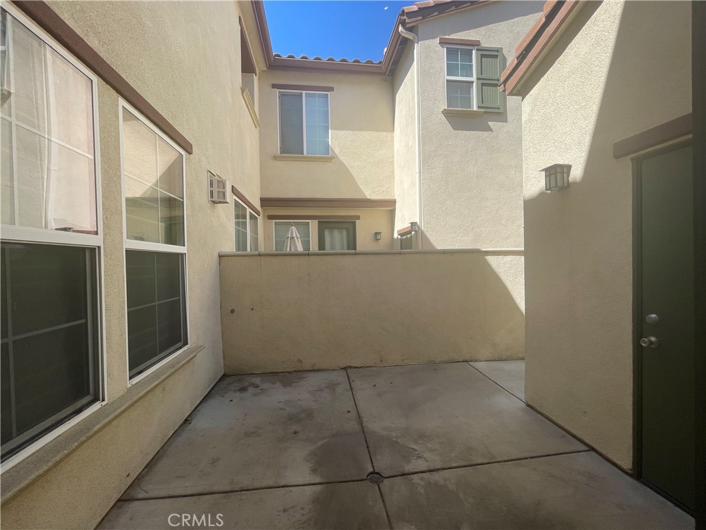 15880 Main Street