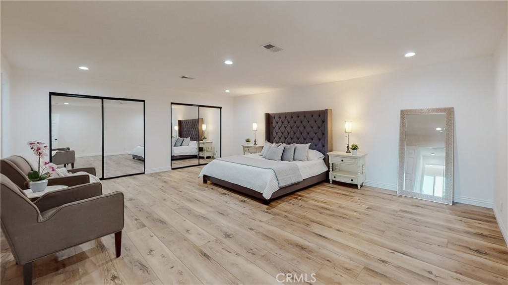 12777 Victory Boulevard