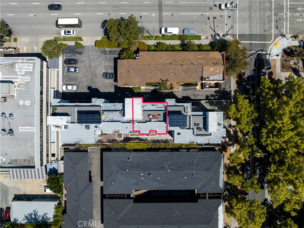 95 N Wilson Avenue