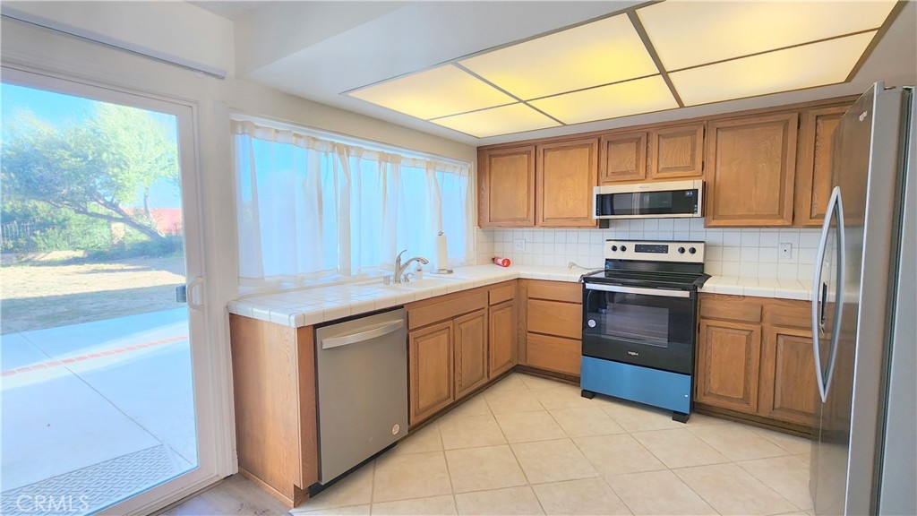 1085 Overlook Ridge Road