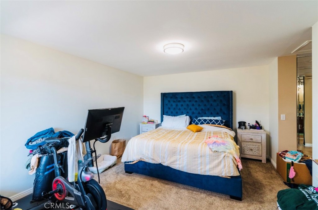 3878 Ravenswood Drive
