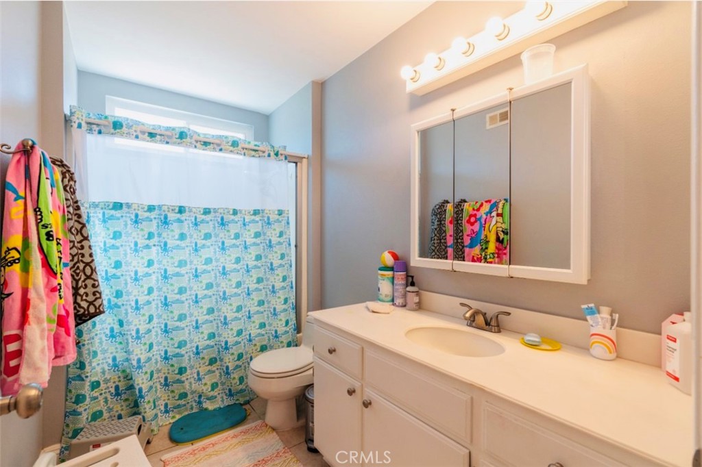 3878 Ravenswood Drive