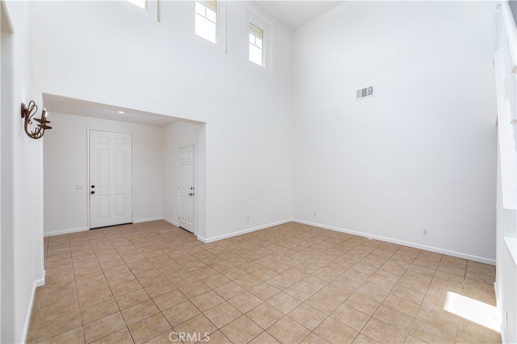 3612 Crevice Way