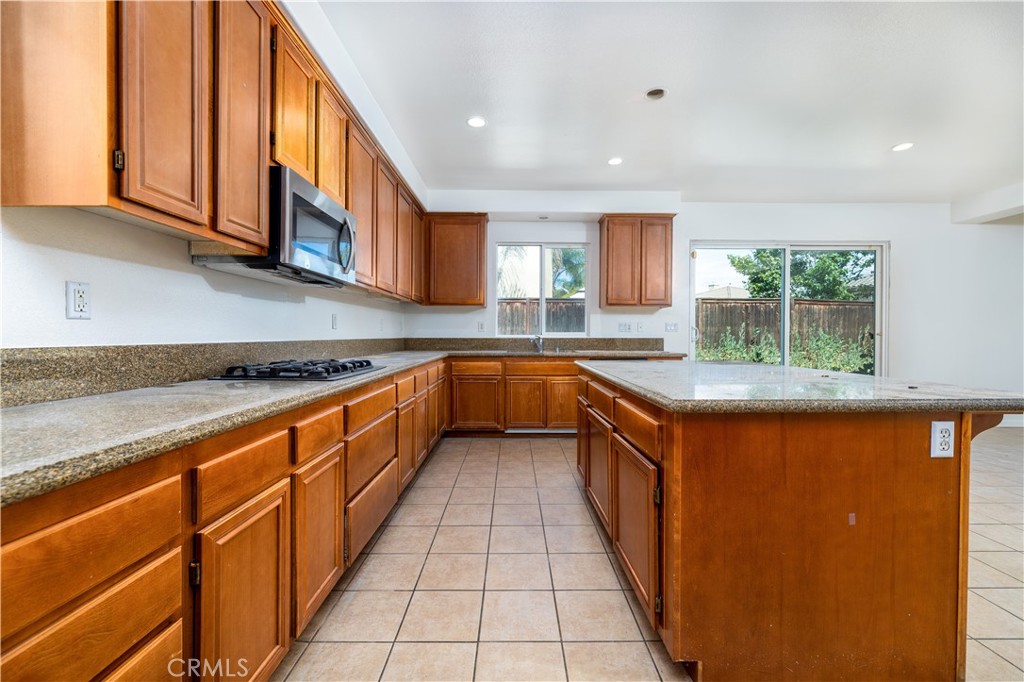 3612 Crevice Way