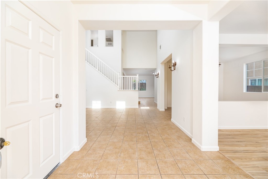 3612 Crevice Way
