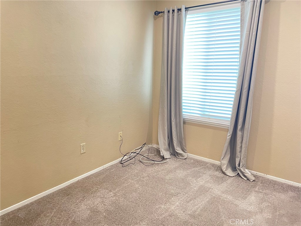 8664 Oak Drive