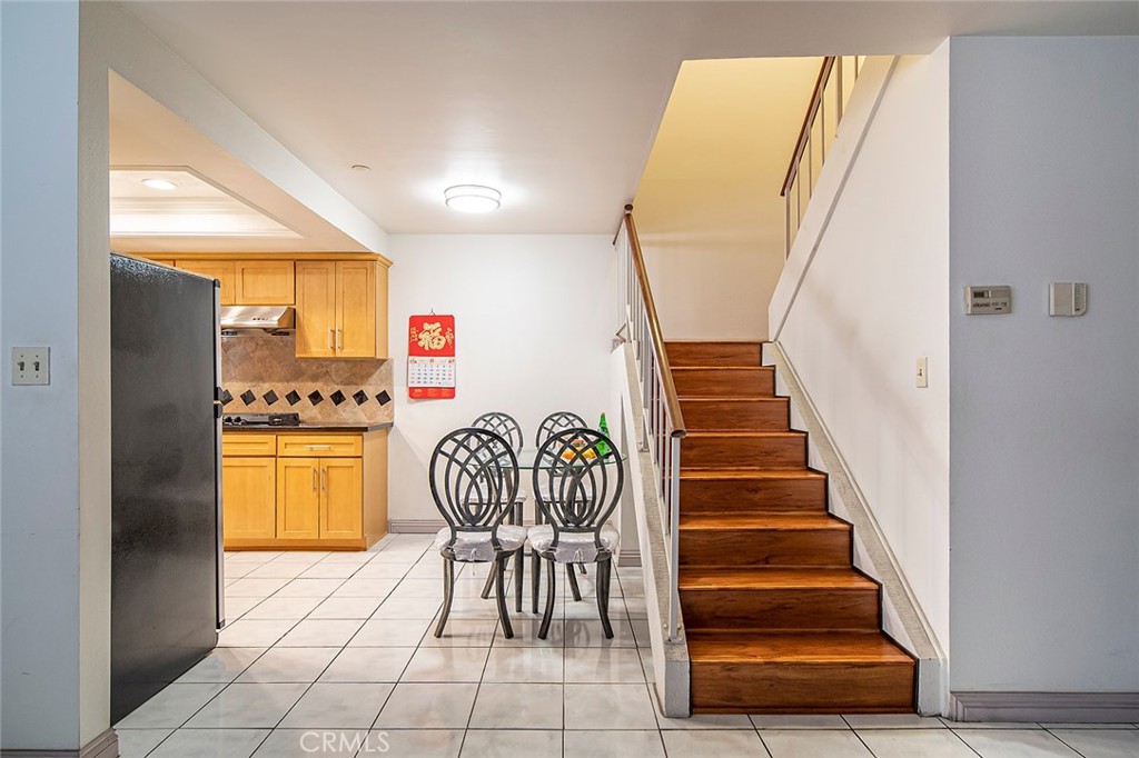 3818 Durfee Avenue 9