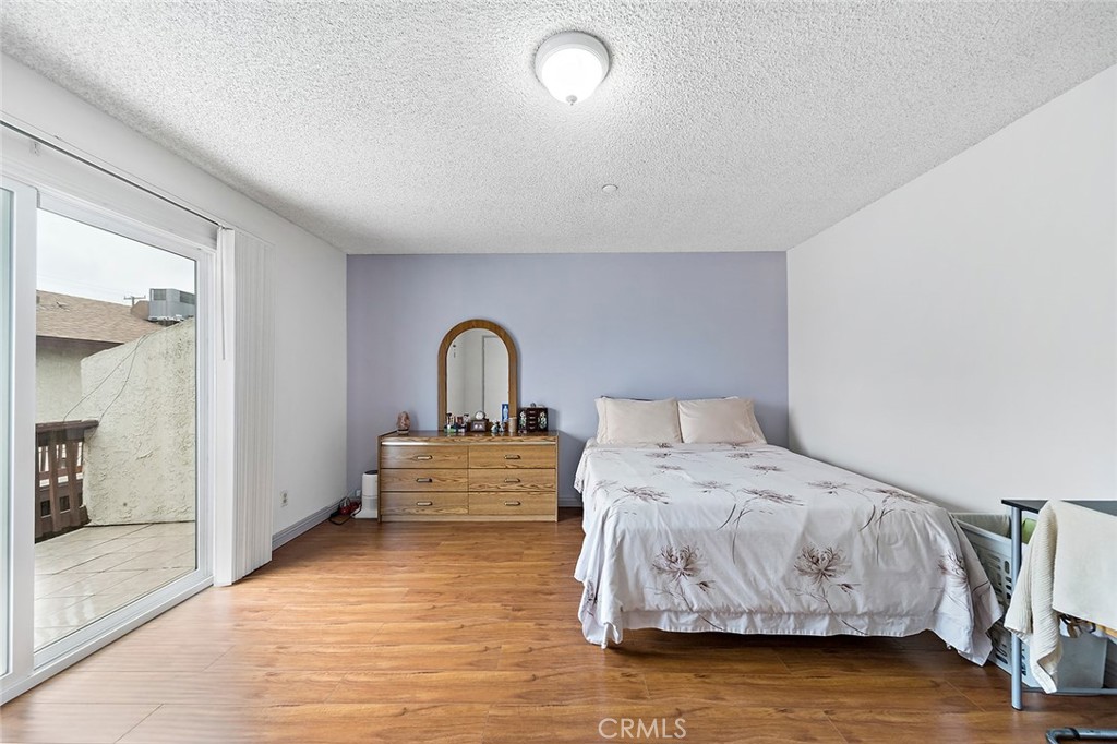 3818 Durfee Avenue 9