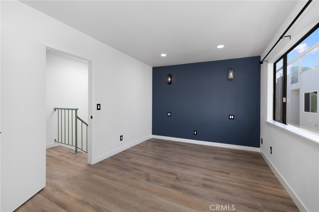 1337 18th Street 6