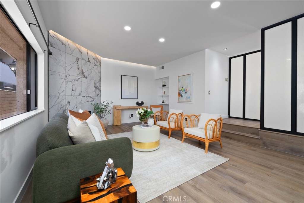 1337 18th Street 6