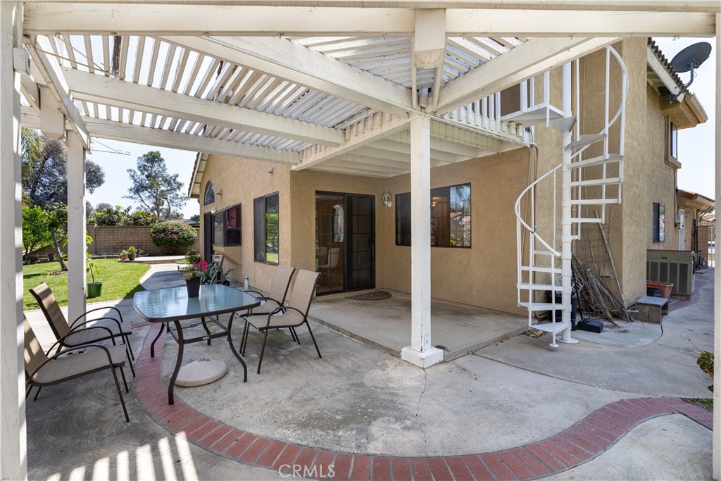 3126 Royal Court