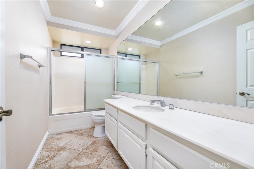 3126 Royal Court