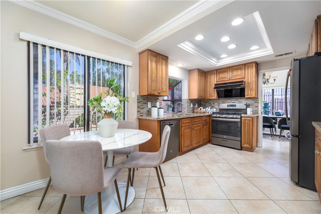 3126 Royal Court