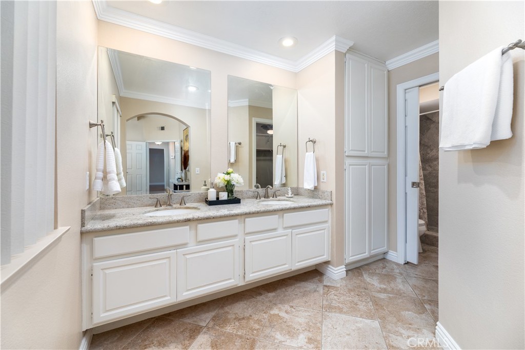 3126 Royal Court